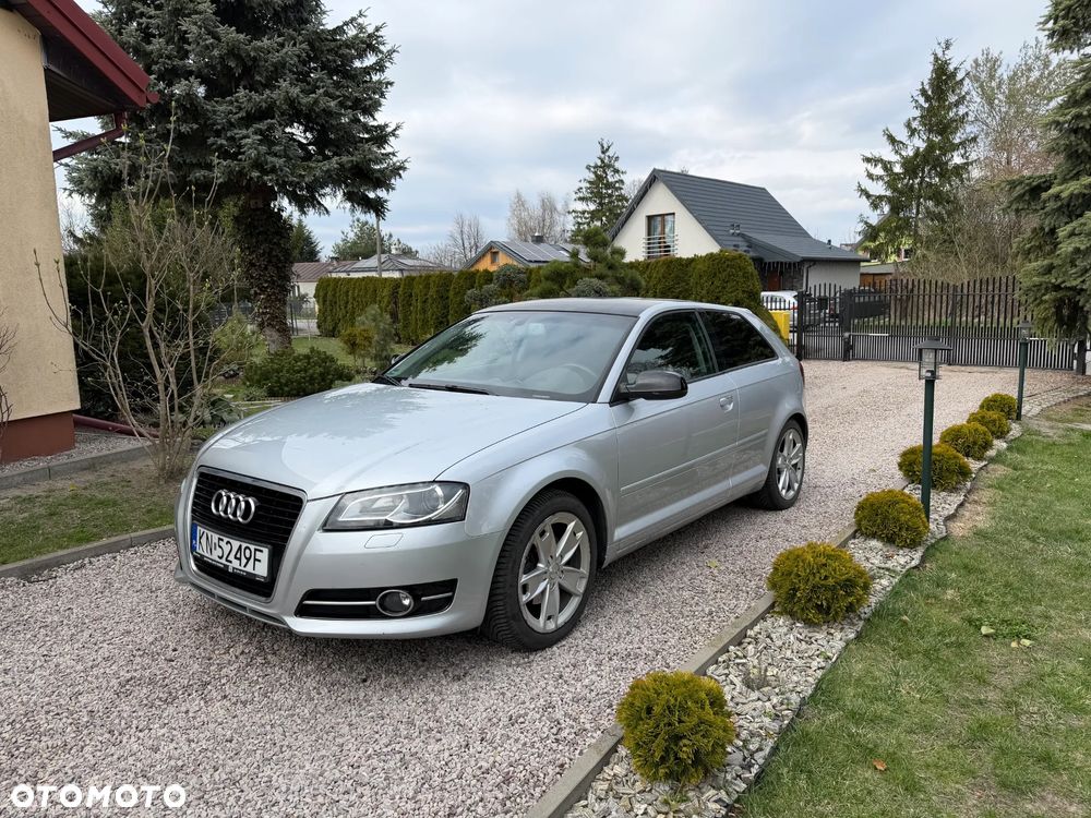 Audi A3 3-drzwiowe 1.4 TFSI Ambition - 3