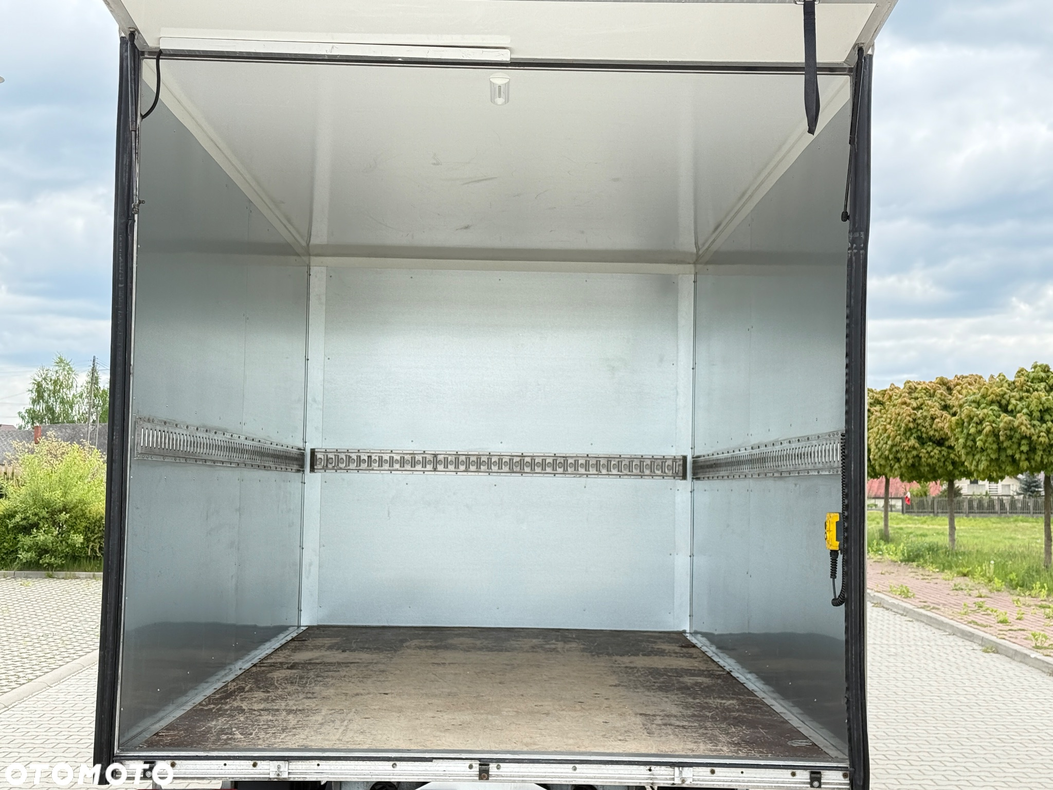 Iveco DAILY 35-160 160KM Hi Matic *Resor+Poduszka* Full LED Kontener * Izoterma +Winda 750KG SUPER STAN!!! - 29