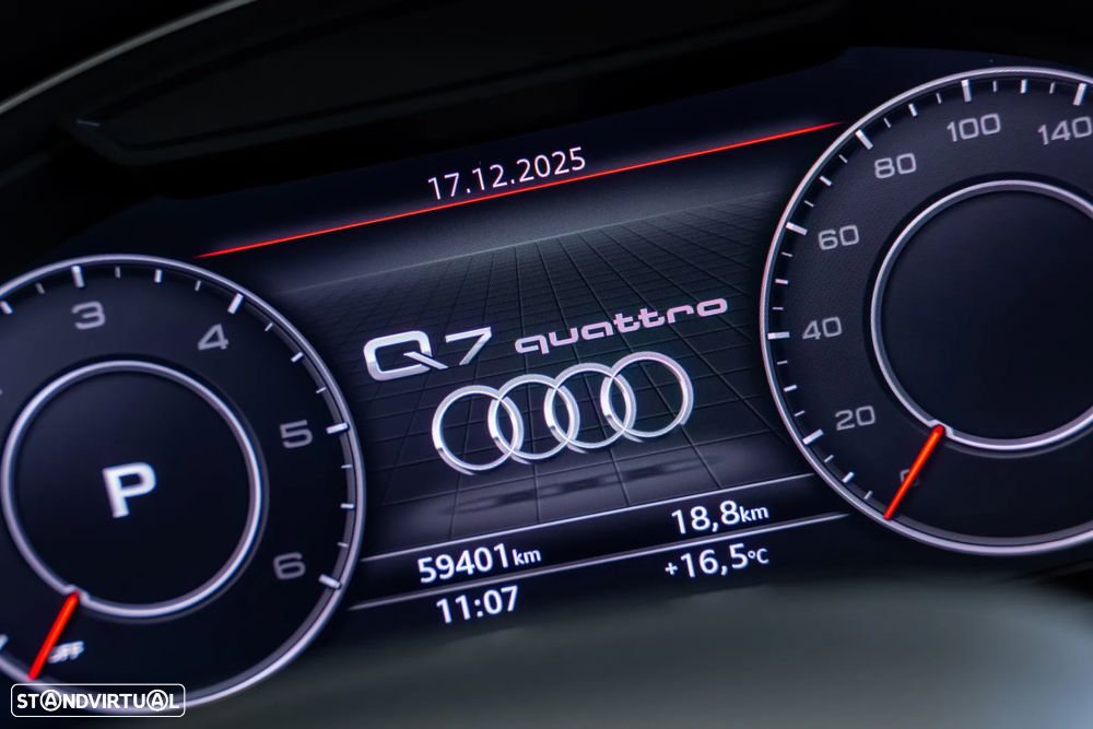 Audi Q7 3.0 TDI quattro tiptronic 7L - 24