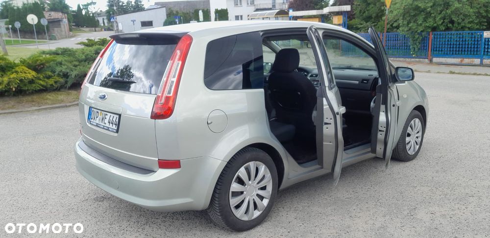 Ford C-MAX - 11