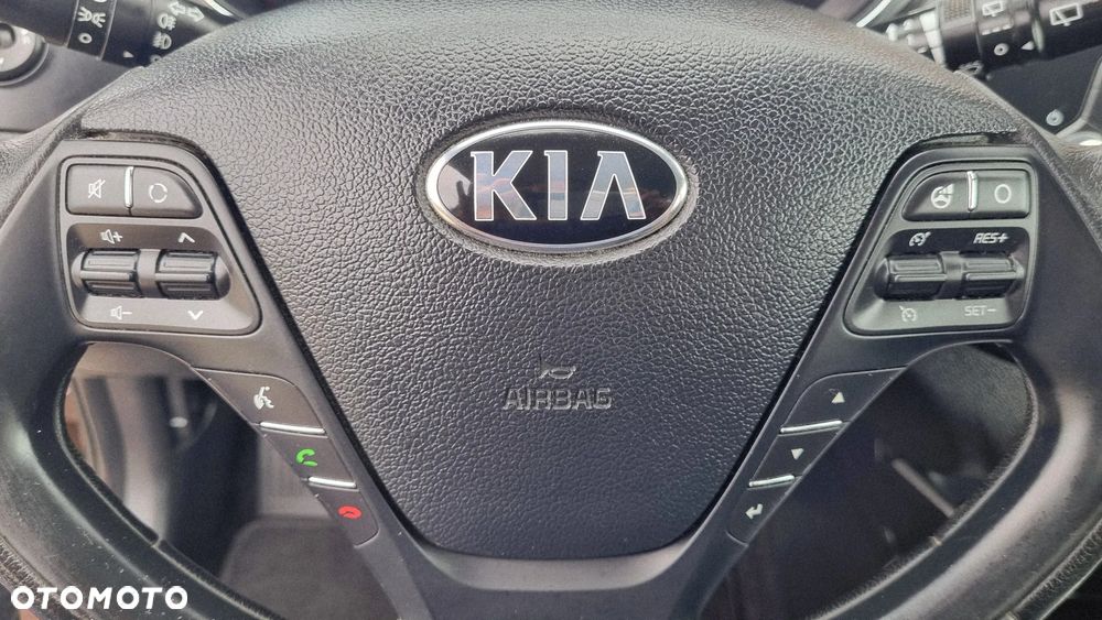Kia Ceed 1.4 CVVT Vision - 18