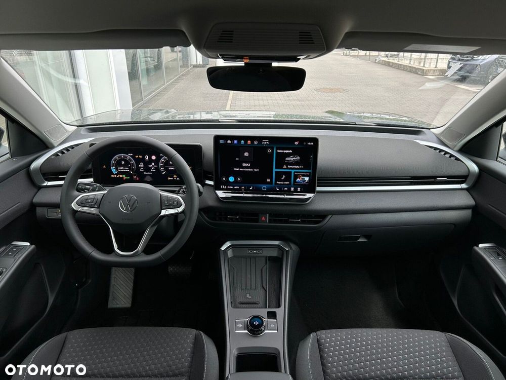 Volkswagen T-Roc - 4