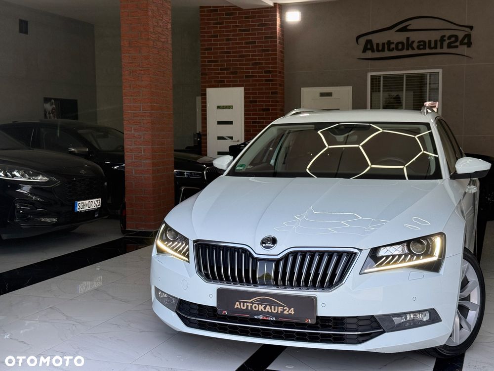 Skoda Superb 2.0 TDI DSG Premium Edition - 6