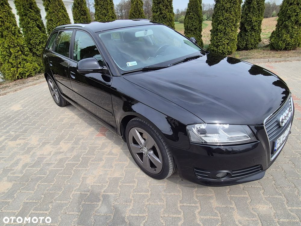 Audi A3 Sportback 2.0 TDI DPF Attraction - 3