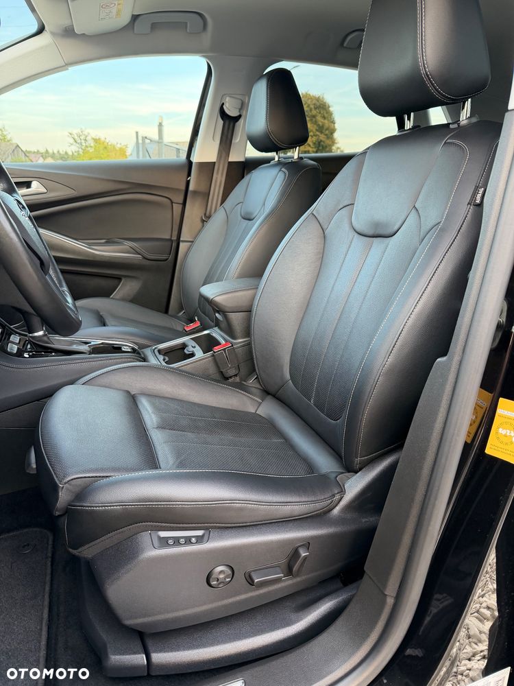 Opel Grandland X 1.6 Start/Stop Automatik Business INNOVATION - 29