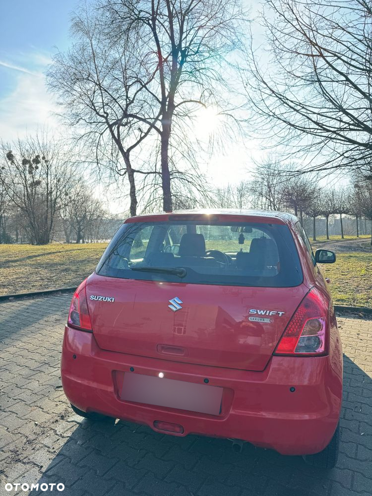 Suzuki Swift - 5