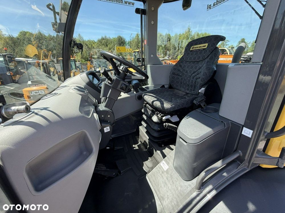 New Holland W70C Compact Widły + Łyżka Jak Nowa 1000 mth Klimatyzacja - 17