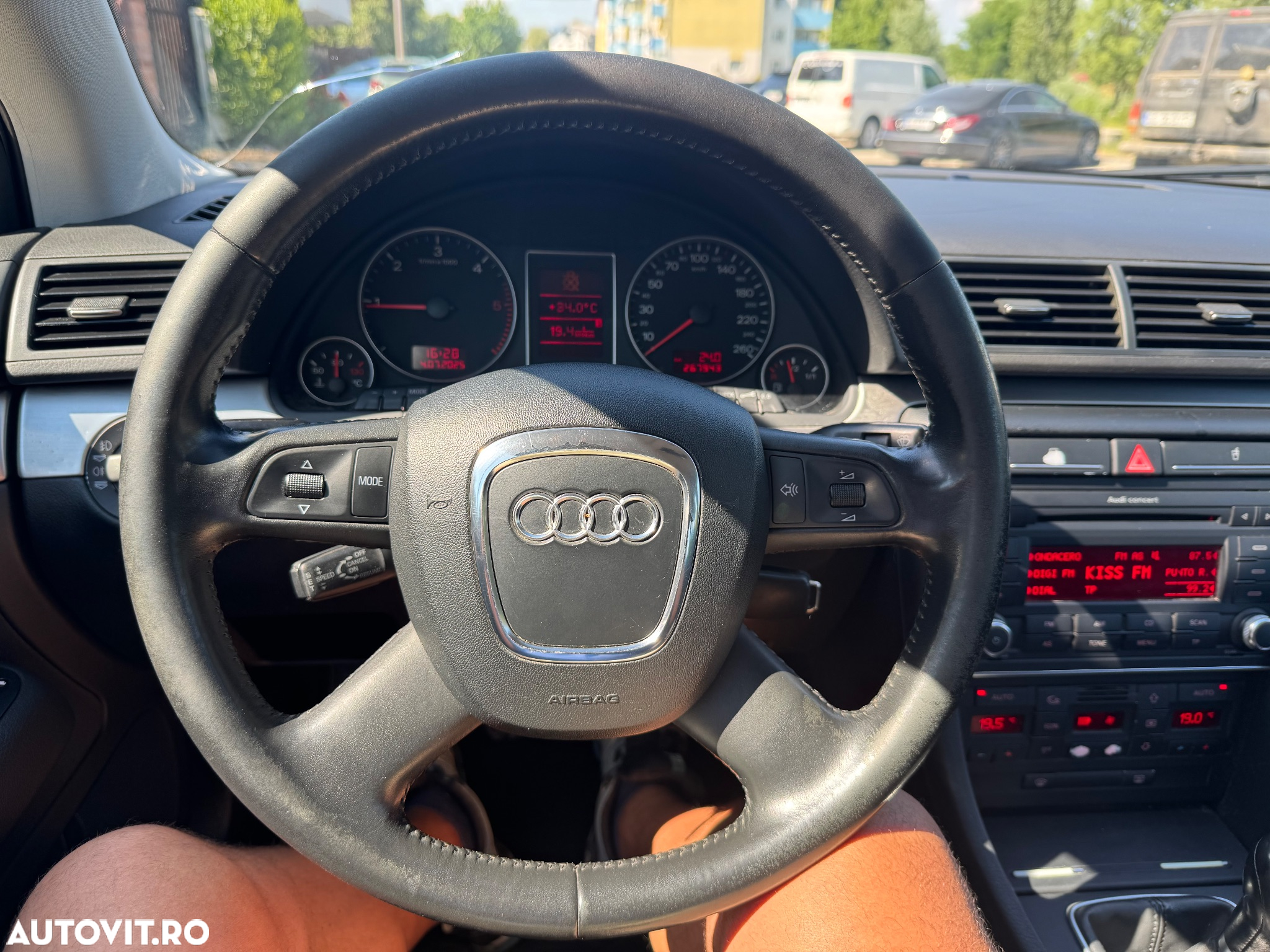 Audi A4 Avant 2.0 TDI DPF quattro - 21