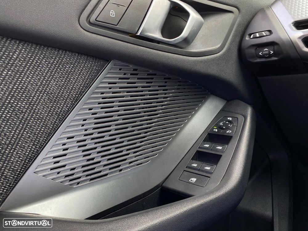 BMW 216 Pack Desportivo M — fotografia 15