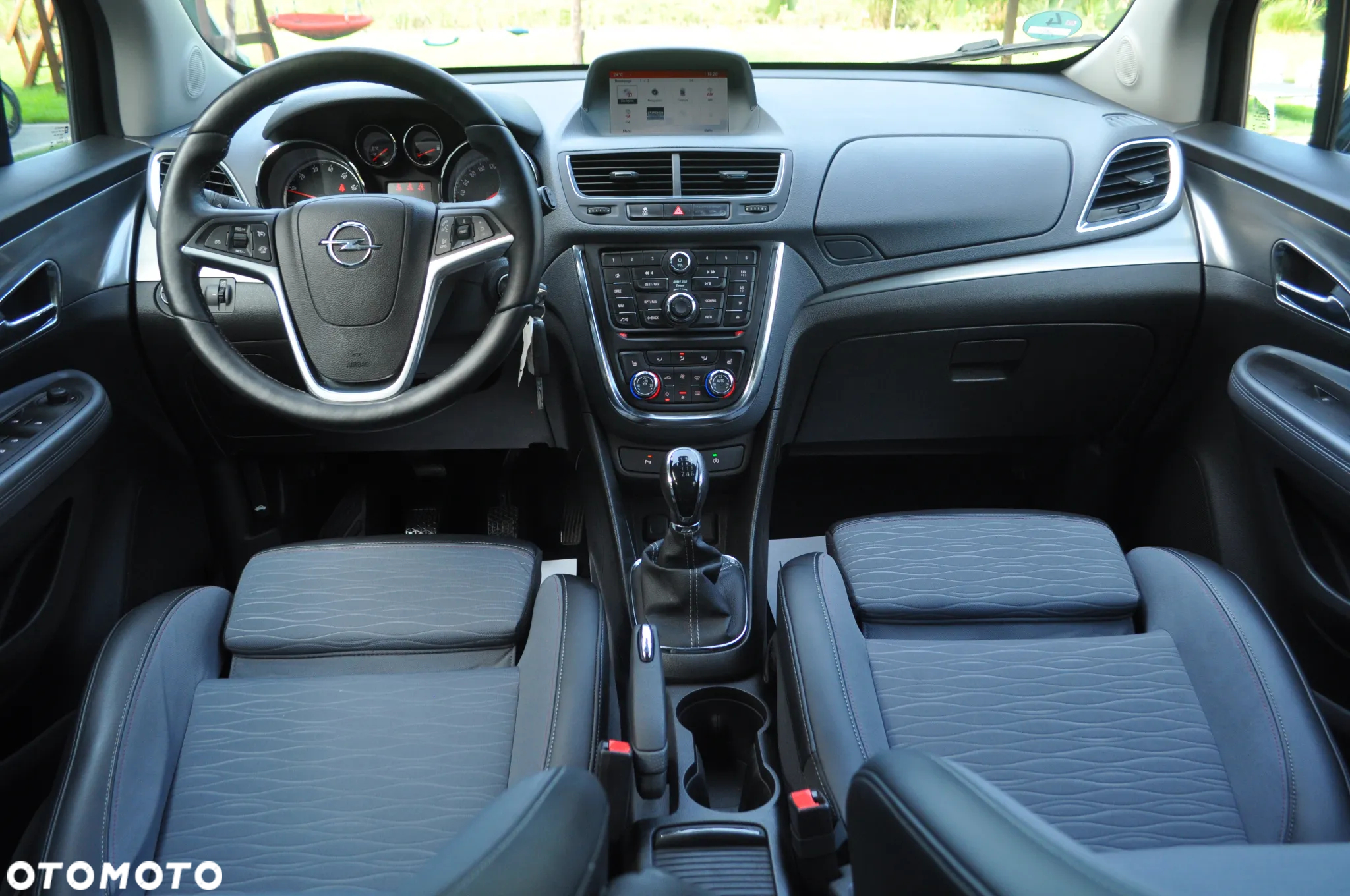 Opel Mokka 1.4 T Cosmo S&S - 27