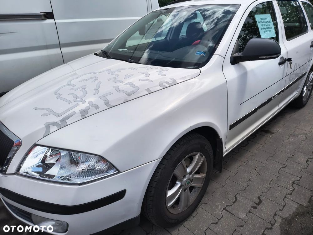 Skoda Octavia 1.6 Tour Classic - 1