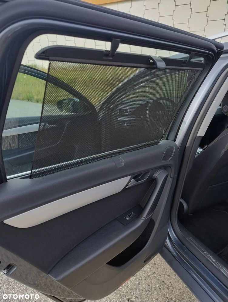 Volkswagen Passat Alltrack 2.0 TDI 4Mot DSG - 9