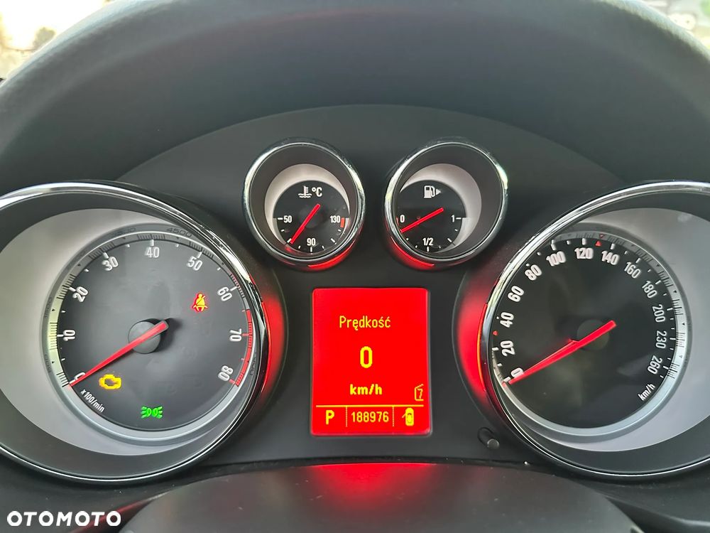 Opel Insignia 2.8 T V6 Cosmo 4x4 - 21