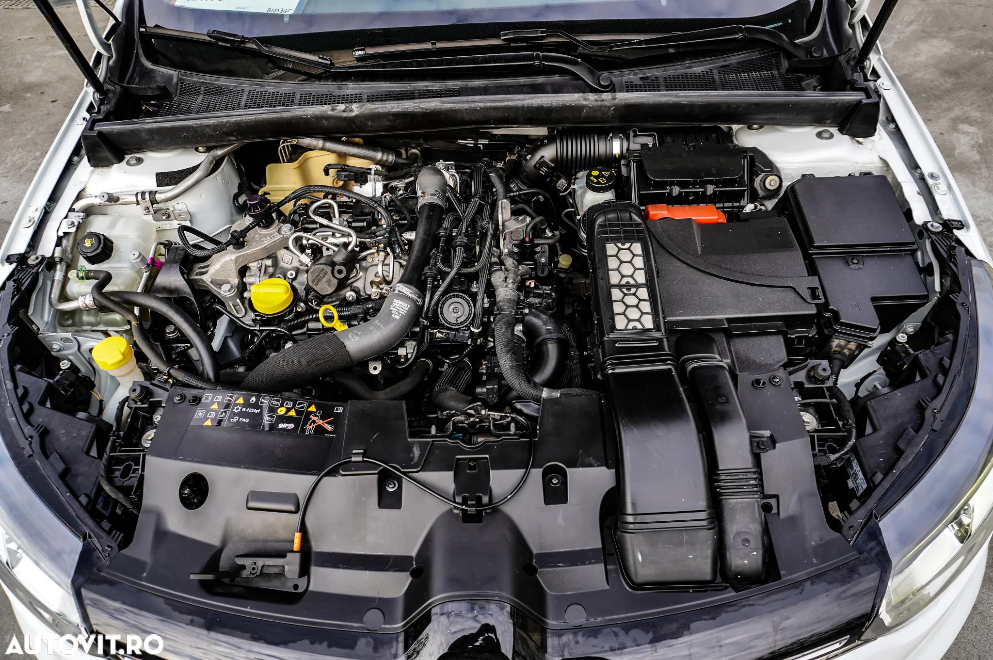 Renault Megane TCe 140 EDC GPF Intens - 33