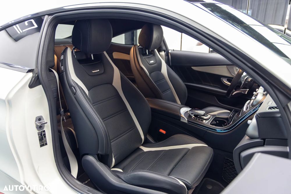 Mercedes-Benz C 63 AMG - 19