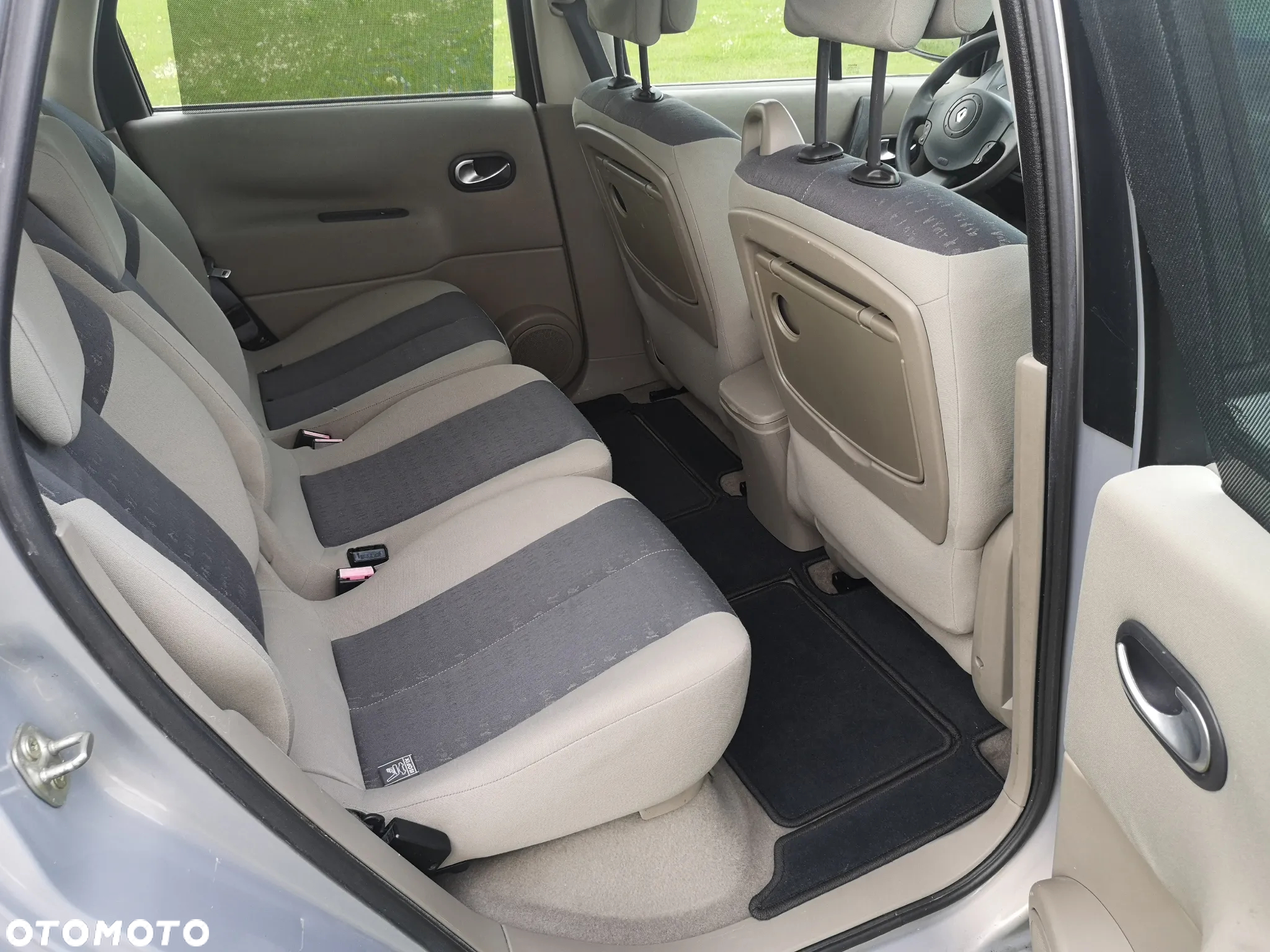 Renault Scenic - 16