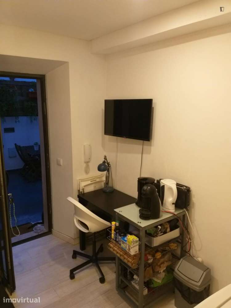Estúdio - localizado em Telheiras Lisbon - Grande imagem: 5/19