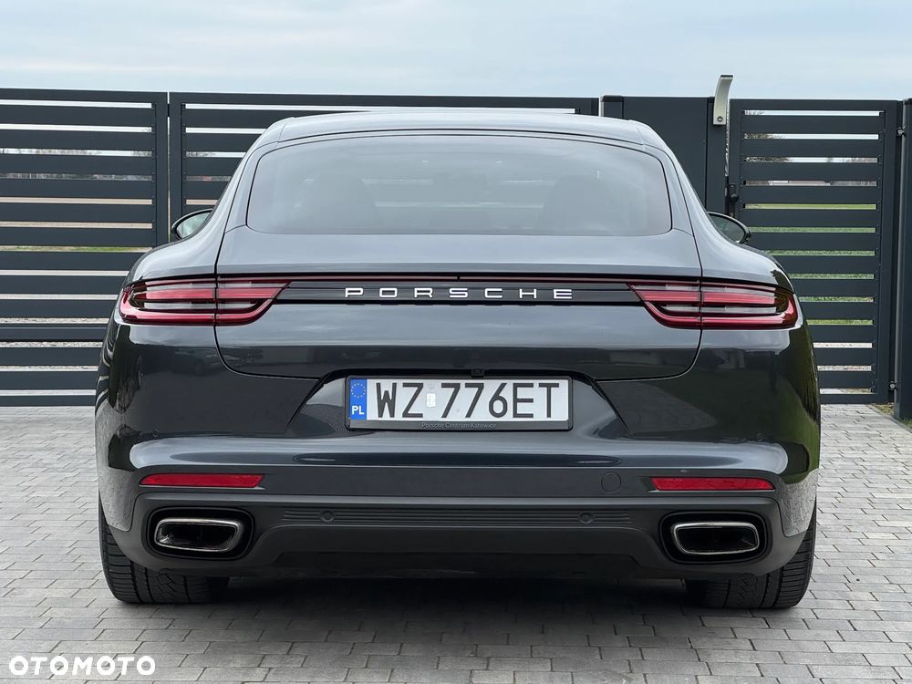 Porsche Panamera 4 - 14