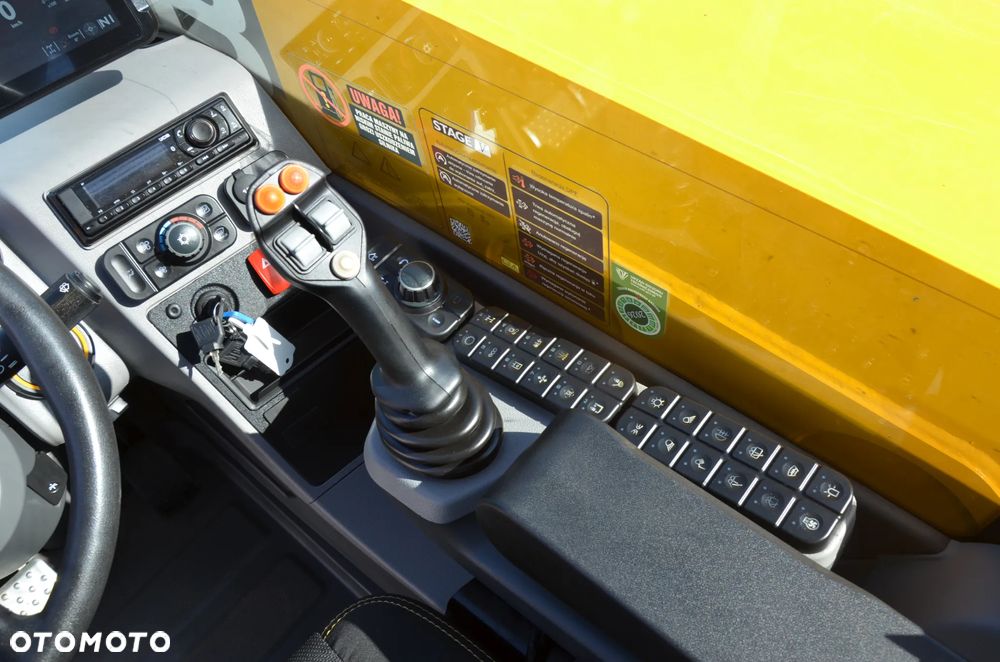 JCB 542-70 AGRI 2024r / ŁYŻKA 3m i WIDŁY / 748mth! / TORQUE LOCK 4 / Q-FIT / REWERS WENTYLATORA / OSŁONY POD. / ZACZEP + INSTALACJA - 20