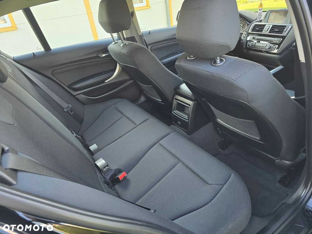 BMW Seria 1 116i Edition M Sport Shadow - 14