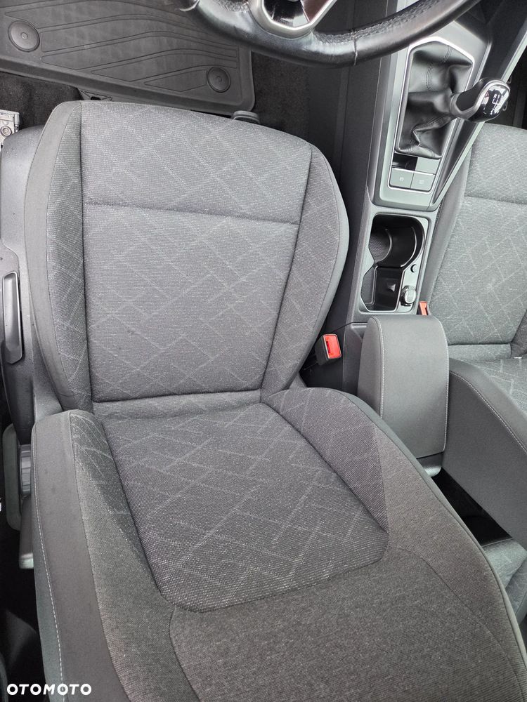 Volkswagen Golf 2.0 TDI Life - 30