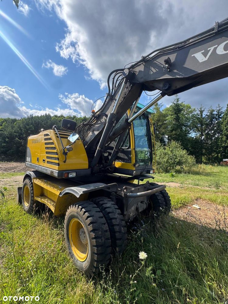 Volvo EW 140 B - 8