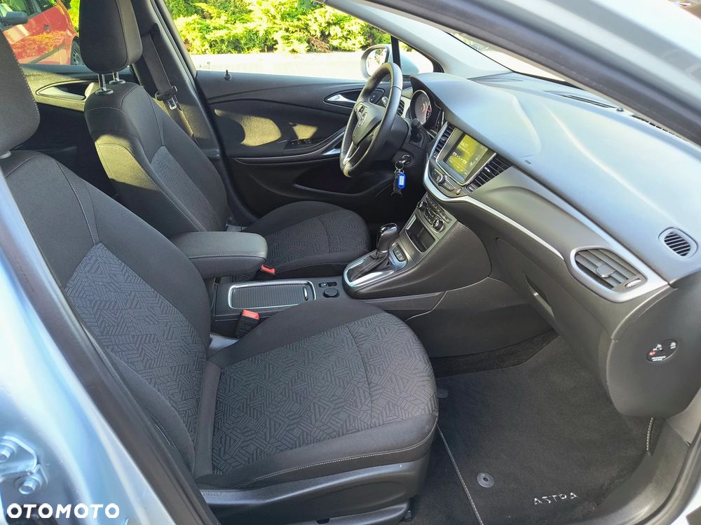 Opel Astra - 12