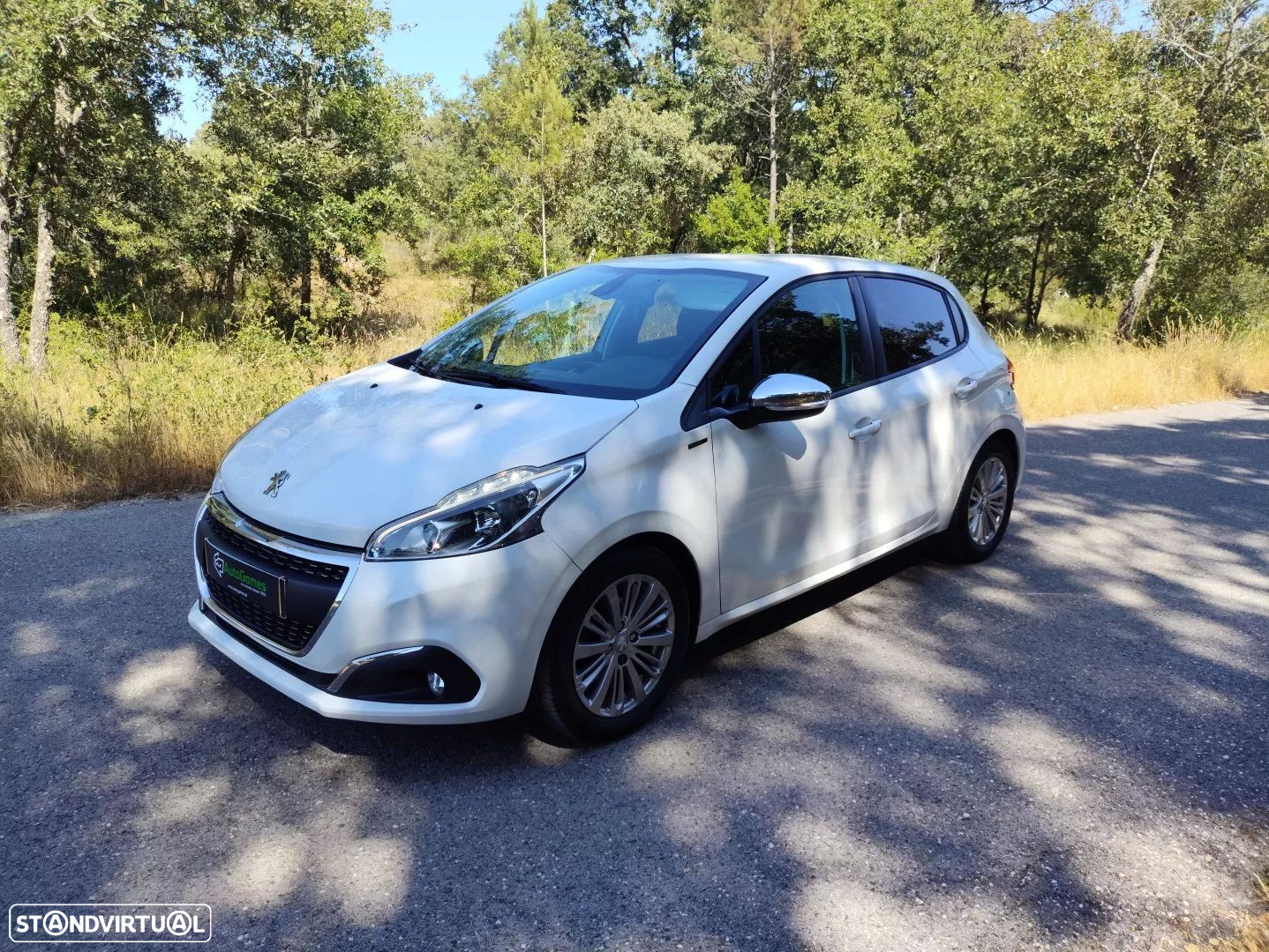 Peugeot 208 1.2 PureTech Signature - 7