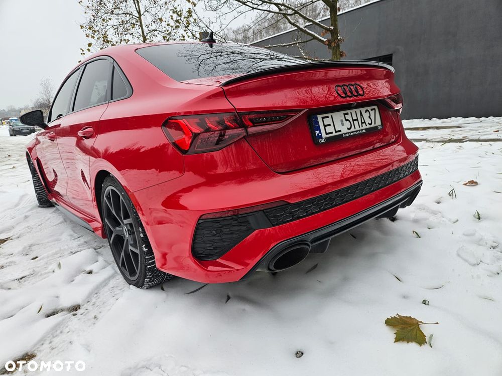 Audi RS3 Limousine - 8