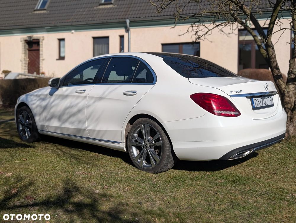 Mercedes-Benz Klasa C 300 7G-TRONIC Avantgarde - 9