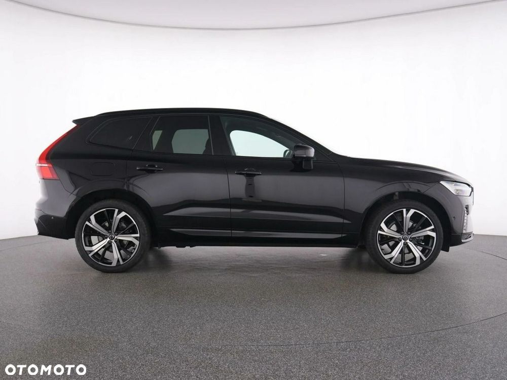 Volvo XC 60 B5 B AWD Plus Dark - 6