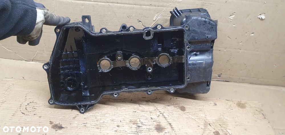 Pokrywa zaworów dekiel Toyota Aygo 1.0 11210-0Q010 - 5