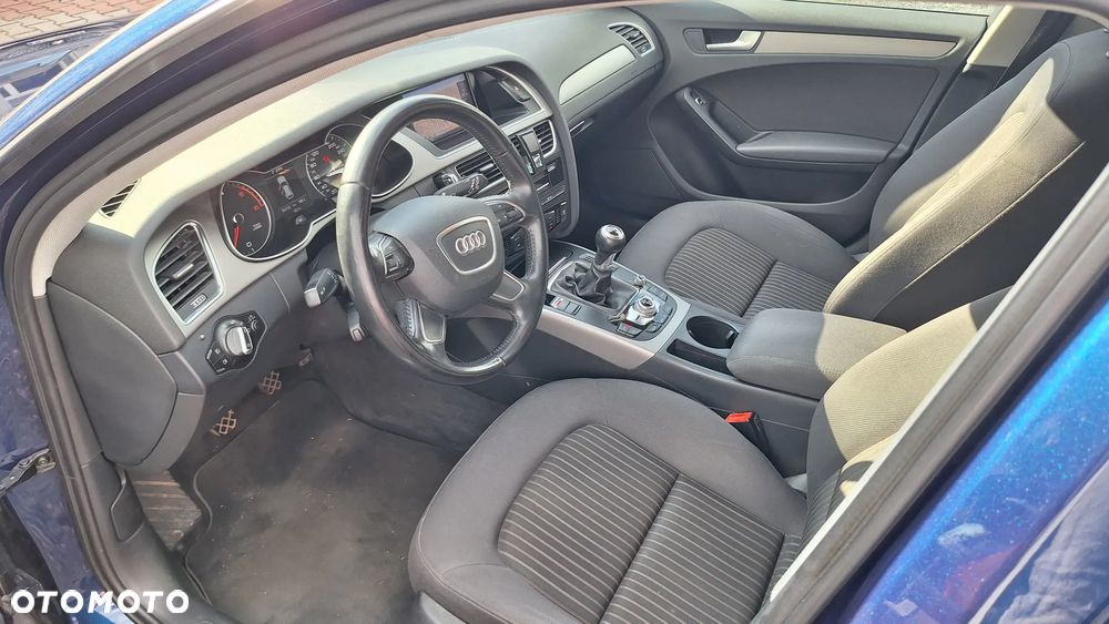 Audi A4 Avant - 12