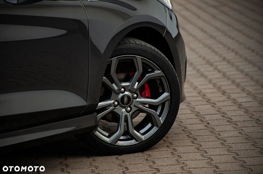 Ford Fiesta 1.0 EcoBoost S&S ST-LINE - 40