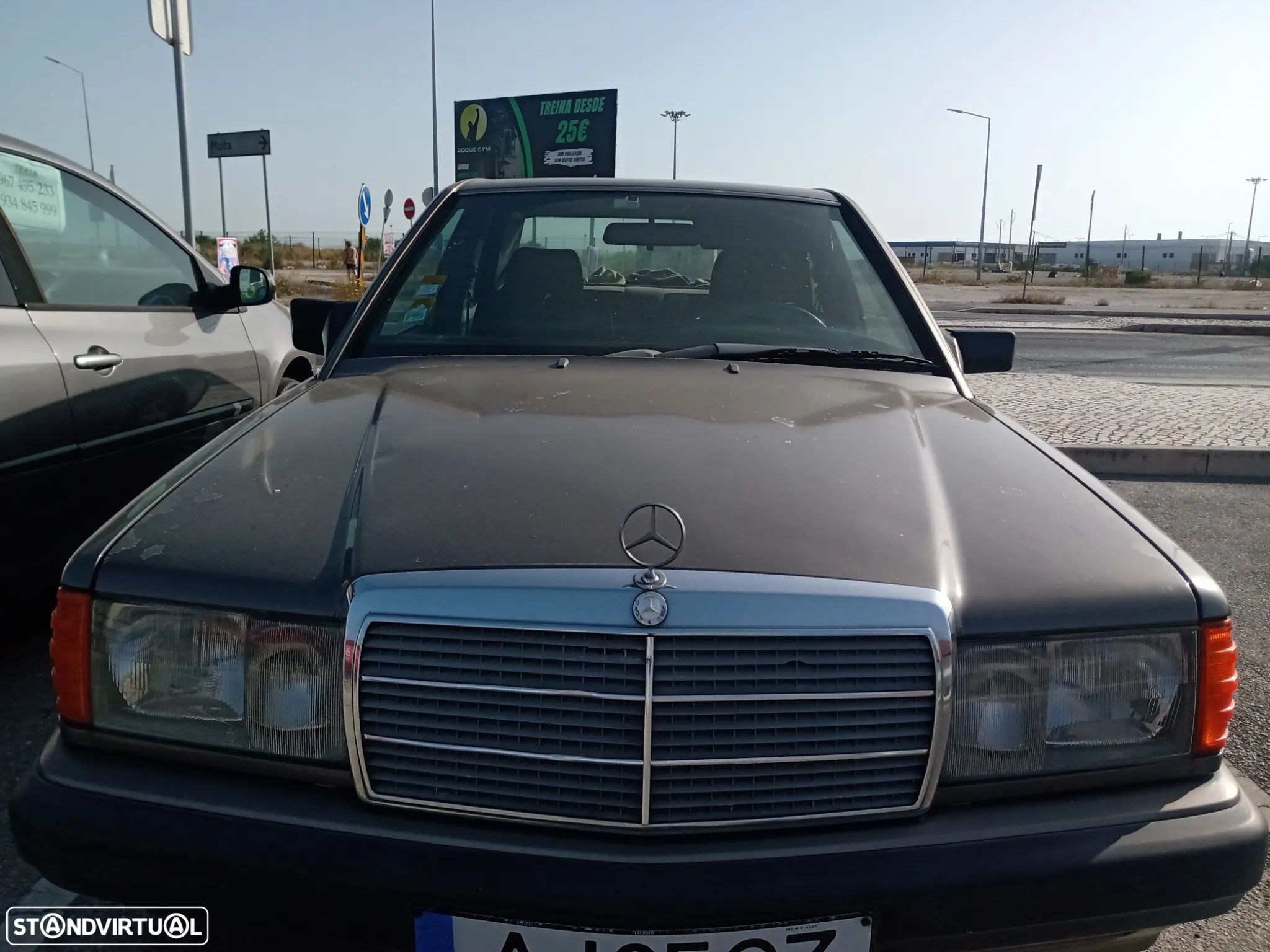 Mercedes-Benz 190 E 2.0 - 1