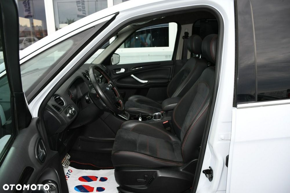 Ford S-Max - 18