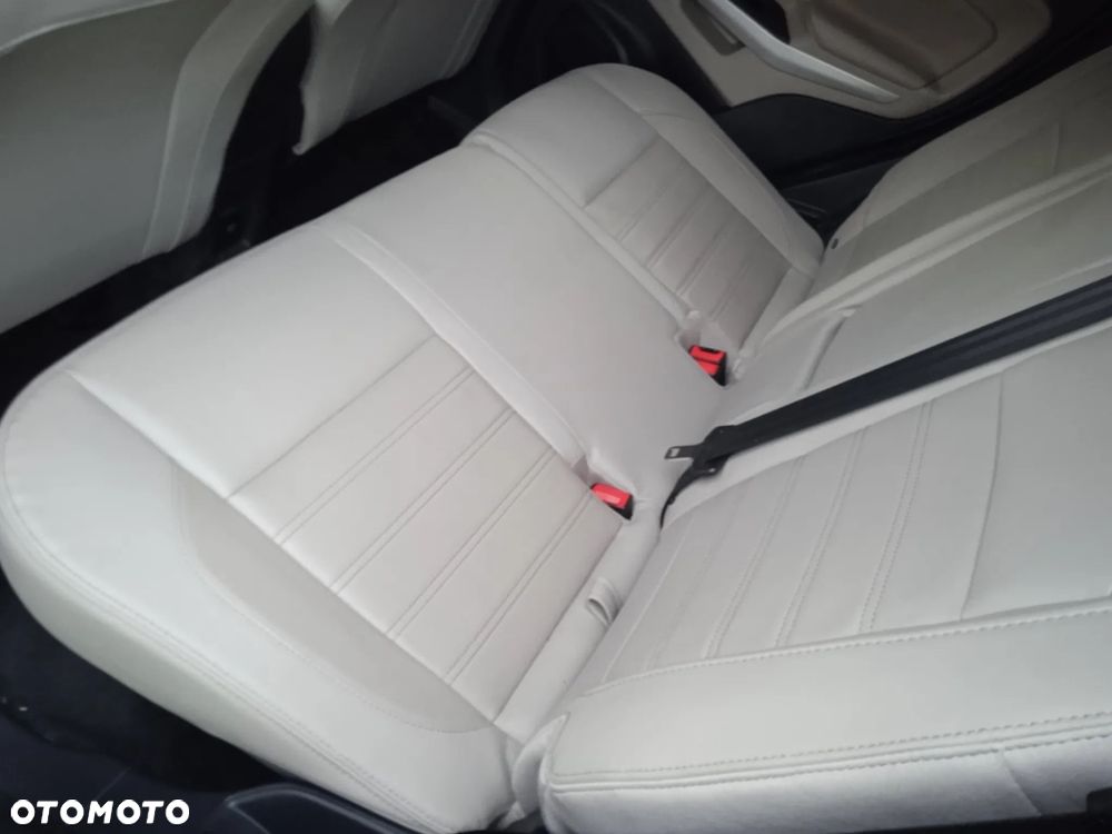 Ford EcoSport - 14