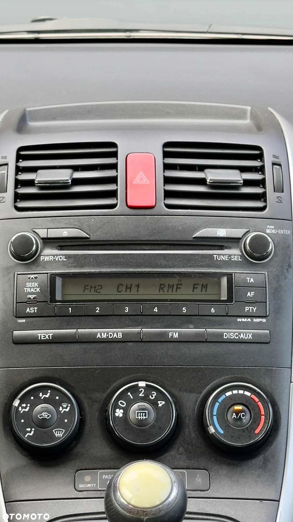 Toyota Auris - 6