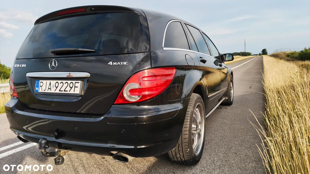 Mercedes-Benz Klasa R 320 CDI L 4-Matic - 23