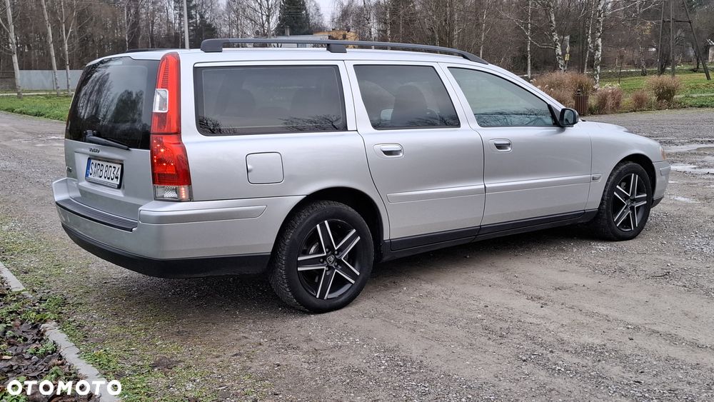 Volvo V70 2.4 Silver Edition - 13