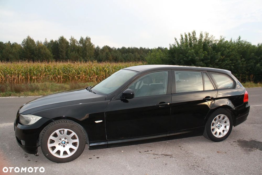 BMW Seria 3 320d - 3