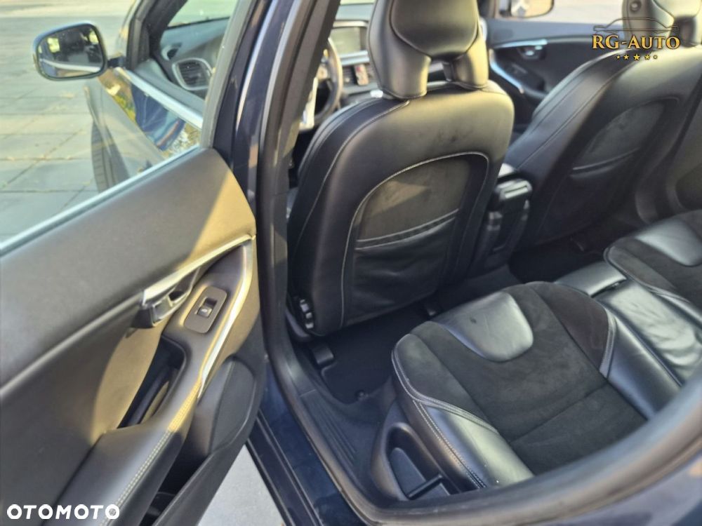 Volvo V40 - 34