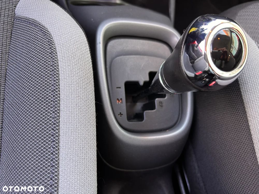 Toyota Aygo x.shift x-play connect - 23