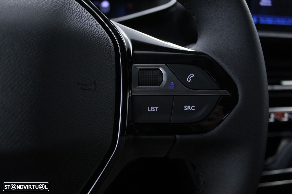Peugeot 208 1.2 PureTech Allure Pack - 23