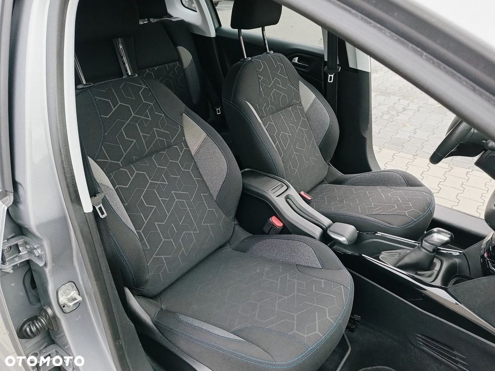 Peugeot 2008 PureTech 82 Signature - 21