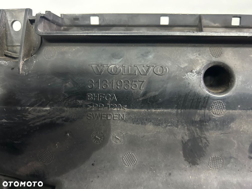WLOT DOLOT kierownica górna powietrza VOLVO V40 II 2012-18 31319357 1.6d - 3