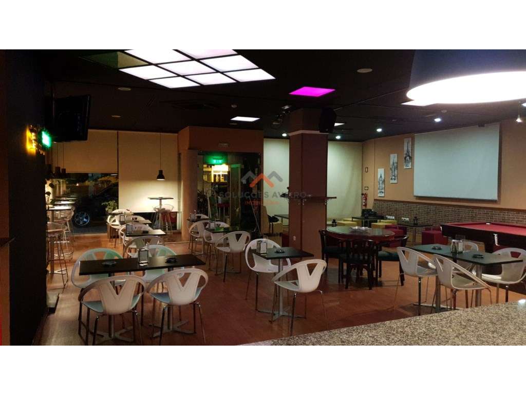 Trespasse Bar/Café nas Glicínias!! - Grande imagem: 2/6