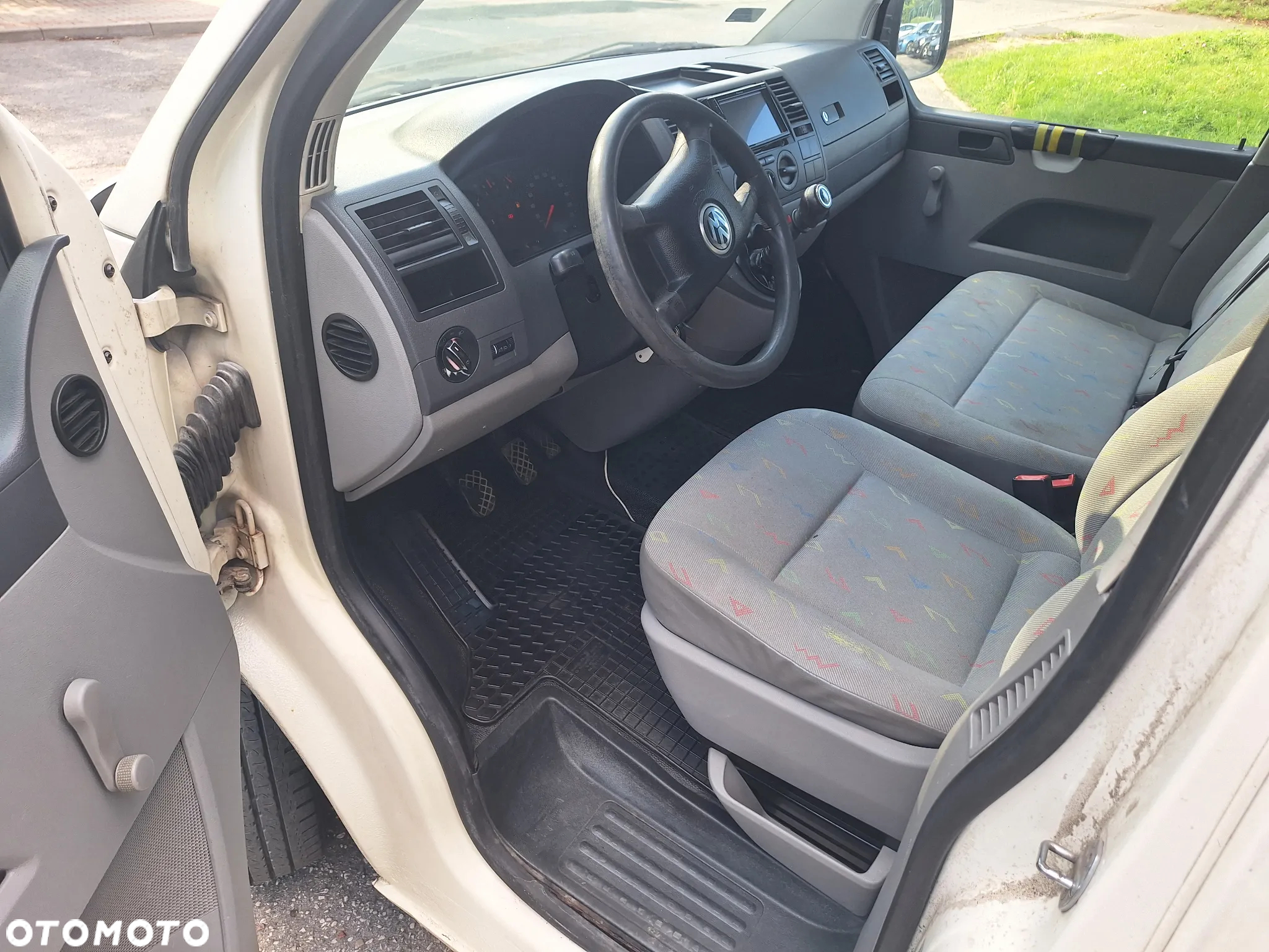 Volkswagen Transporter T5 TDI L2 Max - 8