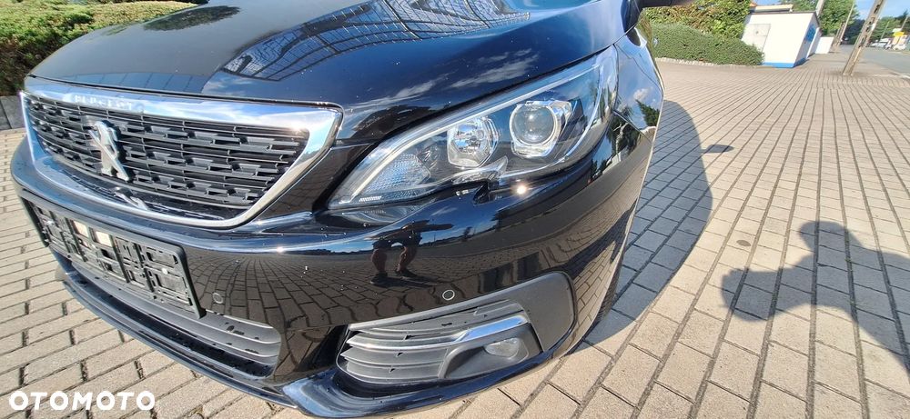 Peugeot 308 1.5 BlueHDi Business Line S&S - 2