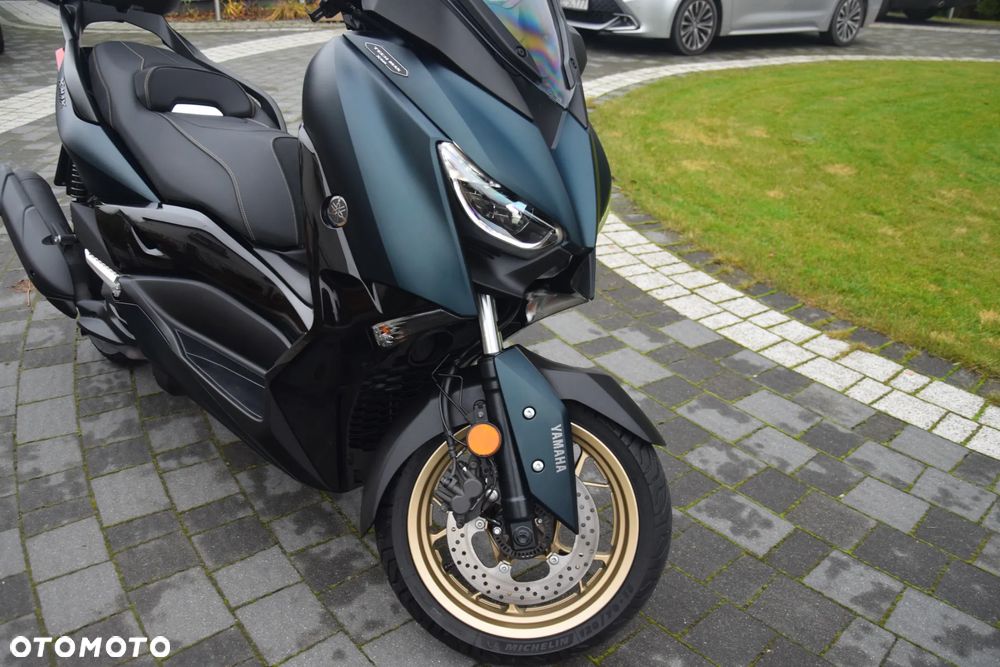 Yamaha X-max - 21